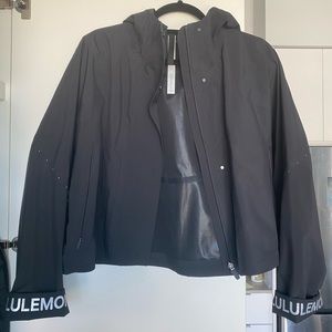 Lululemon rainchaser jacket